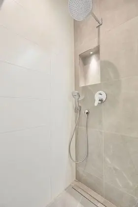 Design Villa, 6 Yatak Odası, Kişiye Özel Havuzlu, Deniz Manzaralı (6 Bedrooms)