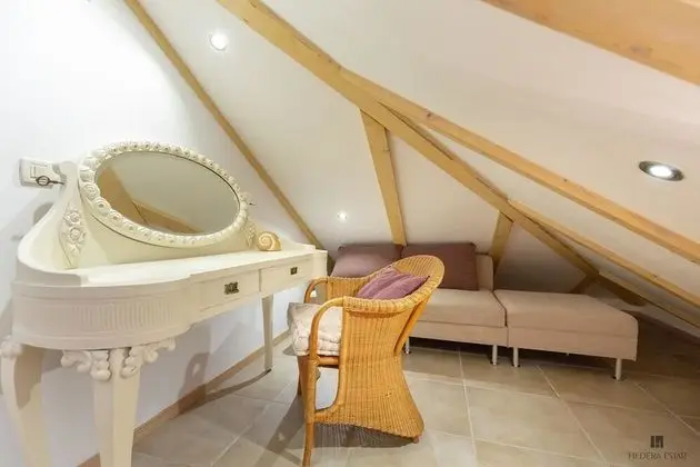 Ev, Kişiye Özel Havuzlu, Nehir Manzaralı (3 Bedrooms)