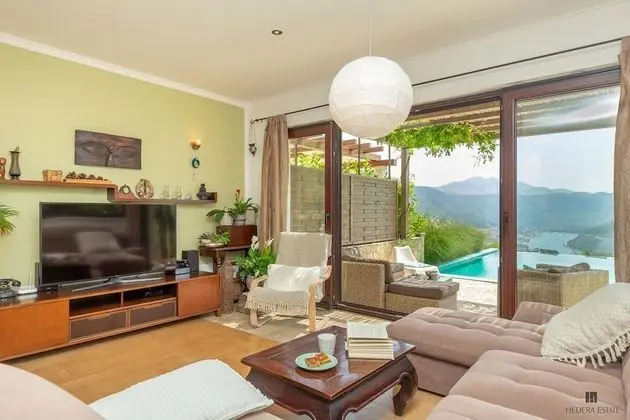 Ev, Kişiye Özel Havuzlu, Nehir Manzaralı (3 Bedrooms)
