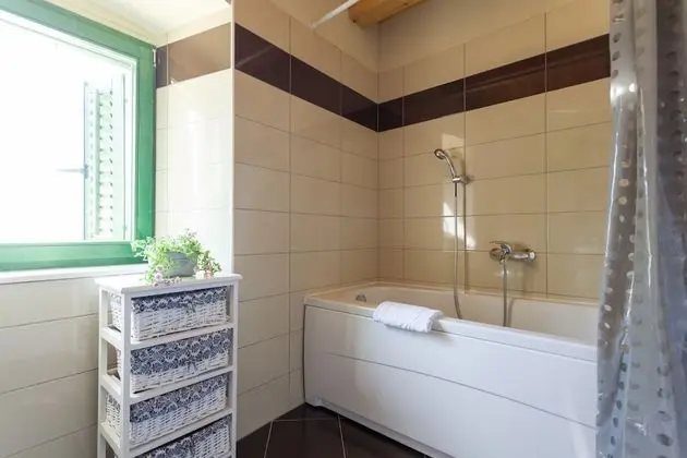 Traditional Ev, Teras, Kısmi Deniz Manzaralı (4 Bedrooms)