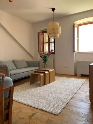 Ev (5 Bedrooms)