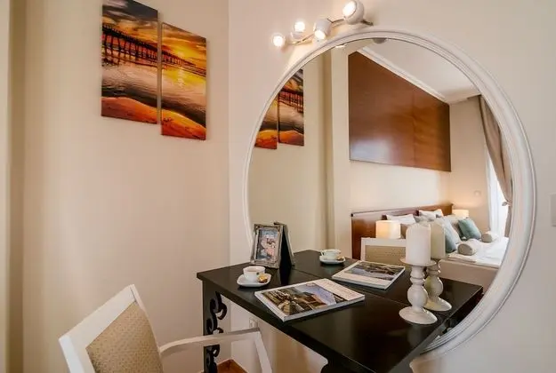 Tek Büyük Yataklı Oda, Kısmi Deniz Manzaralı