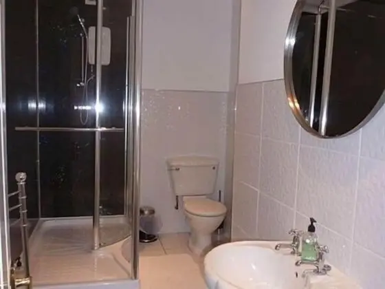 Tek Büyük Yataklı Oda, Özel Banyo