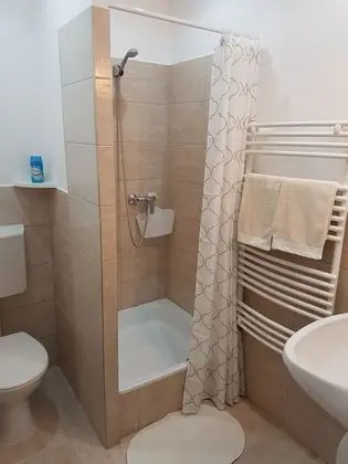 Apart Daire (Krisztina 1)