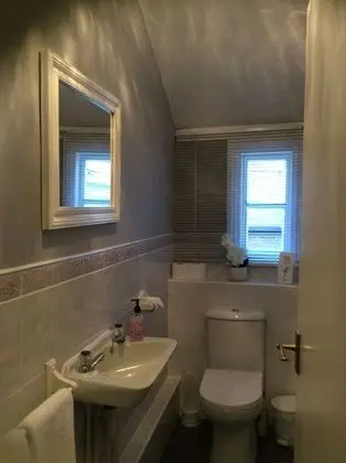 Comfort Tek Büyük veya İki Ayrı Yataklı Oda, Banyolu/Duşlu