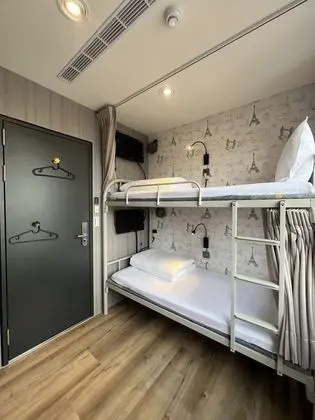 Economy Ortak Ranzalı Oda, Şehir Manzaralı