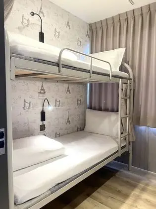 Economy Ortak Ranzalı Oda, Şehir Manzaralı