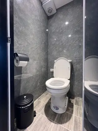Economy Ortak Ranzalı Oda, Şehir Manzaralı