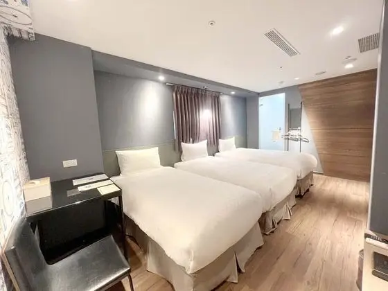 Deluxe Üç Kişilik Oda, 3 Tek Kişilik Yatak