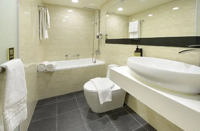 Deluxe Üç Kişilik Oda, 3 Tek Kişilik Yatak
