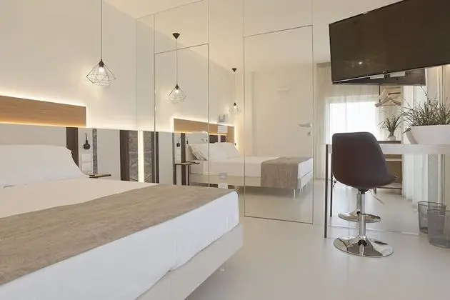 Panoramic Tek Büyük veya İki Ayrı Yataklı Oda, Balkon, Deniz Manzaralı