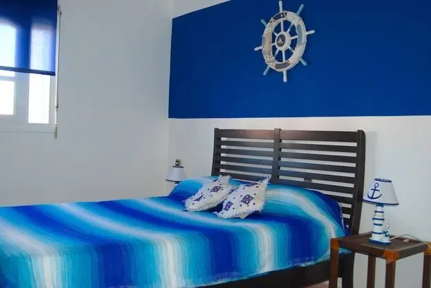 Tek Büyük veya İki Ayrı Yataklı Oda, Ortak Banyo