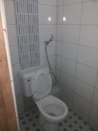 Büyük Yataklı Tek Kişilik Oda