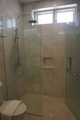 Grand Süit, 1 En Büyük (King) Boy Yatak