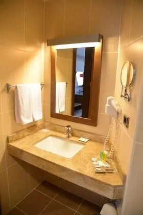 Standard Tek Büyük veya İki Ayrı Yataklı Oda, Balkon/Veranda, Deniz Manzaralı