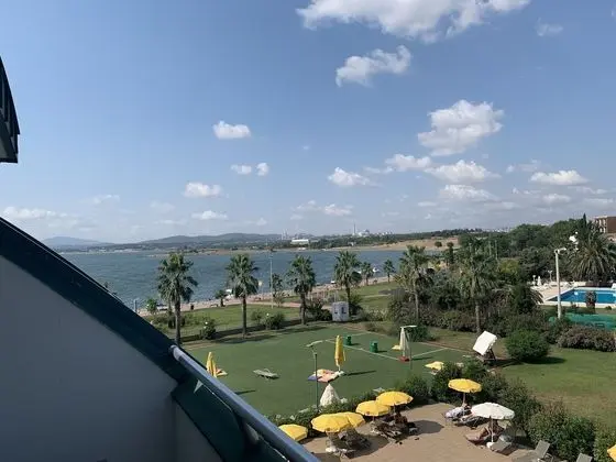 Standard Tek Büyük veya İki Ayrı Yataklı Oda, Balkon/Veranda, Deniz Manzaralı