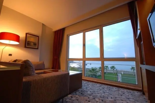 Suite, Deniz Manzaralı