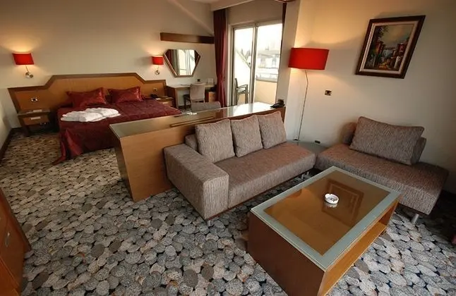 Suite, Deniz Manzaralı