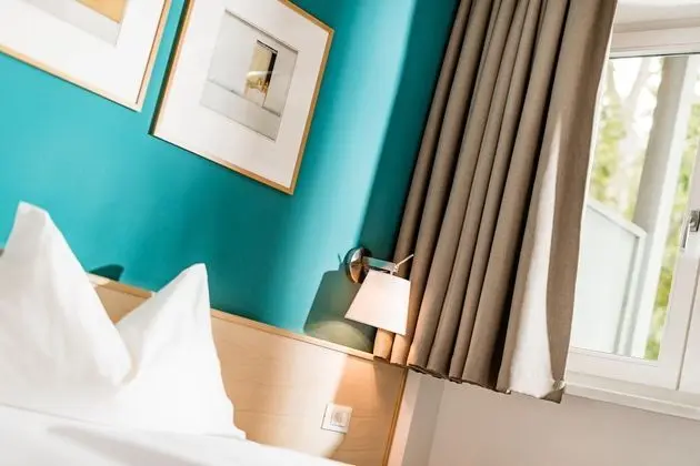 Classic Büyük Yataklı Tek Kişilik Oda