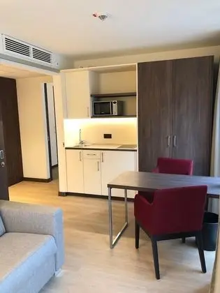 Süit, Sigara İçilmez
