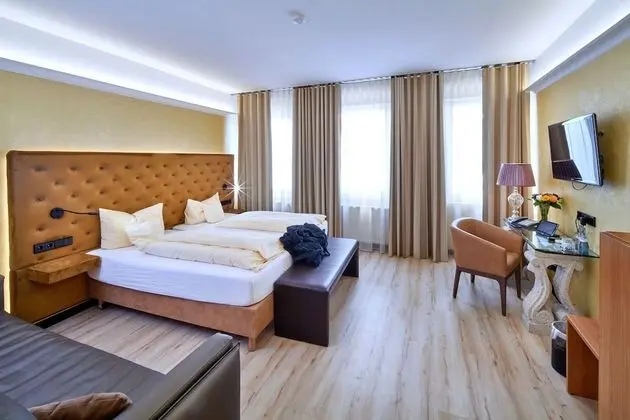 Comfort Tek Büyük Yataklı Oda
