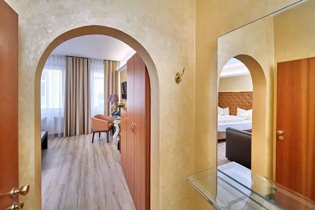 Comfort Tek Büyük Yataklı Oda