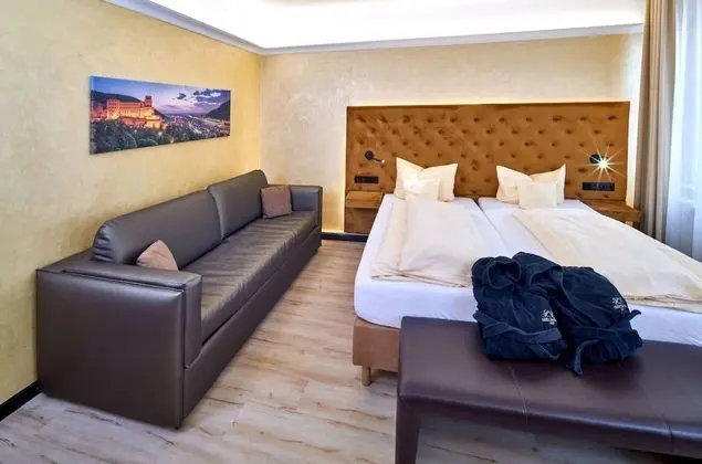 Comfort Tek Büyük Yataklı Oda