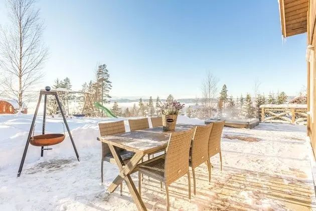 Deluxe Ev, 4 Yatak Odası