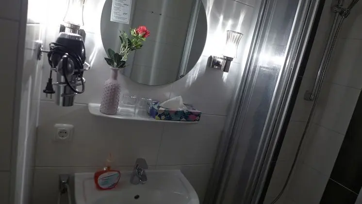 Comfort Tek Kişilik Oda, Park Manzaralı