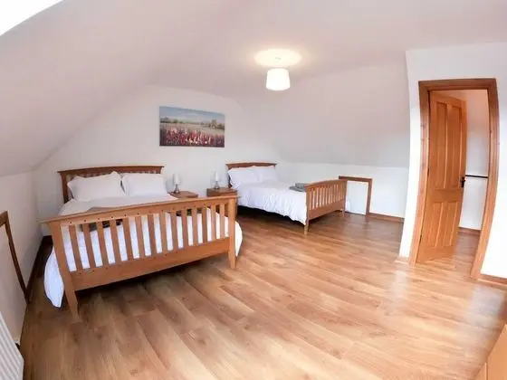 Traditional Ev, Engellilere Uygun, Özel Banyo (Entire House - Sleeps 14)