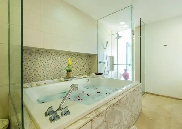 The Heights Penthouse Ocean View A11