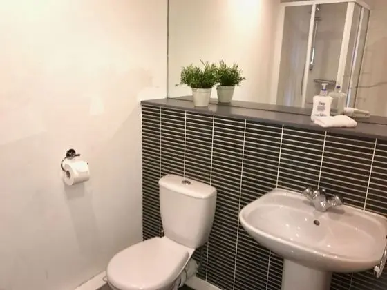 Apart Daire, 2 Yatak Odası, 2 Banyolu