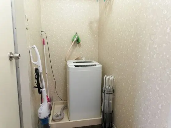 Oda (208)
