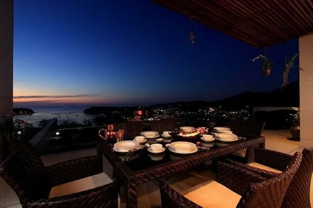 The Heights Stunning View B15