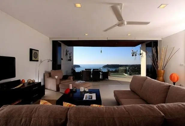 The Heights Stunning View B15