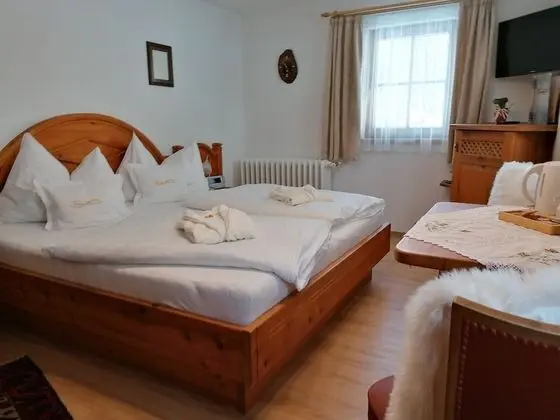 Economy Tek Büyük Yataklı Oda