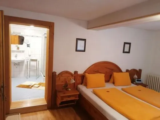 Economy Tek Büyük Yataklı Oda