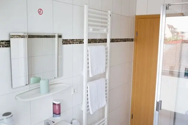 Classic Tek Büyük Yataklı Oda