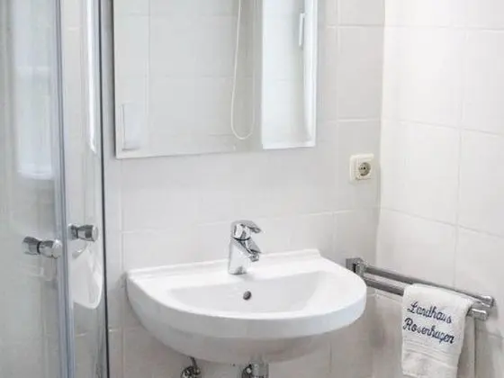 Standard Apart Daire, Özel Banyo (Ankerplatz 4)