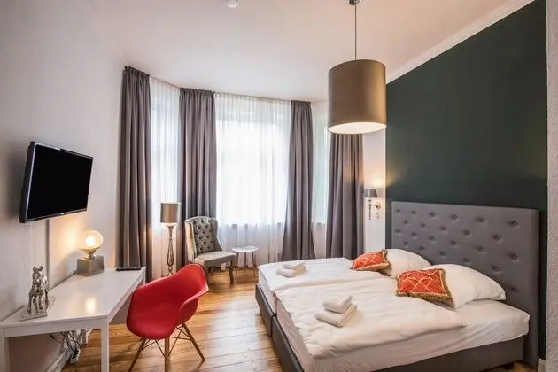 Comfort Tek Büyük Yataklı Oda