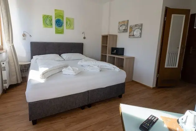 Deluxe Tek Büyük Yataklı Oda, Banyolu/Duşlu, Dağ Manzaralı