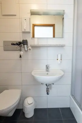 Deluxe Tek Büyük Yataklı Oda, Banyolu/Duşlu, Dağ Manzaralı