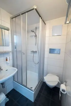 Superior Tek Büyük Yataklı Oda, Banyolu/Duşlu, Dağ Manzaralı (und Balkon)