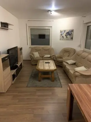Apart Daire, 2 Yatak Odası, Zemin Kat (No. 1)