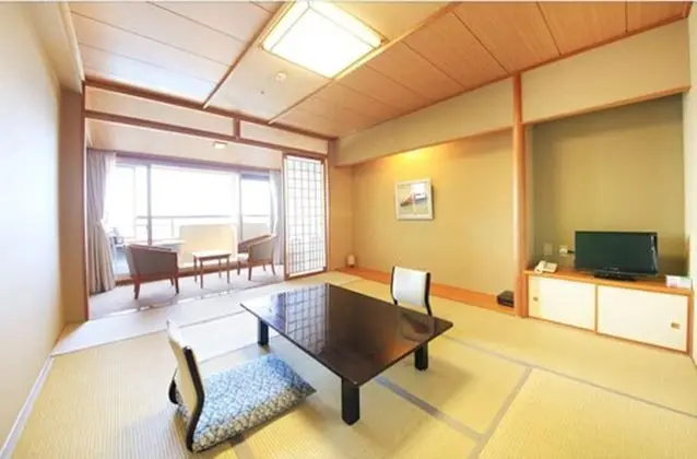 Basic Dört Kişilik Oda, Şehir Manzaralı (Japanese Style, 8Tatami)