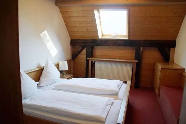 Tek Büyük veya İki Ayrı Yataklı Oda