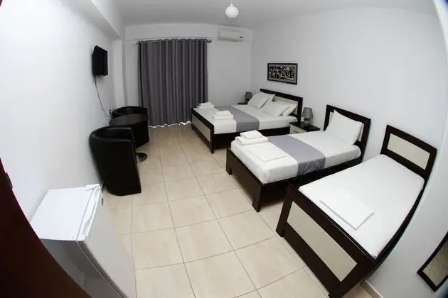 Dört Kişilik Oda, Balkon, Deniz Manzaralı