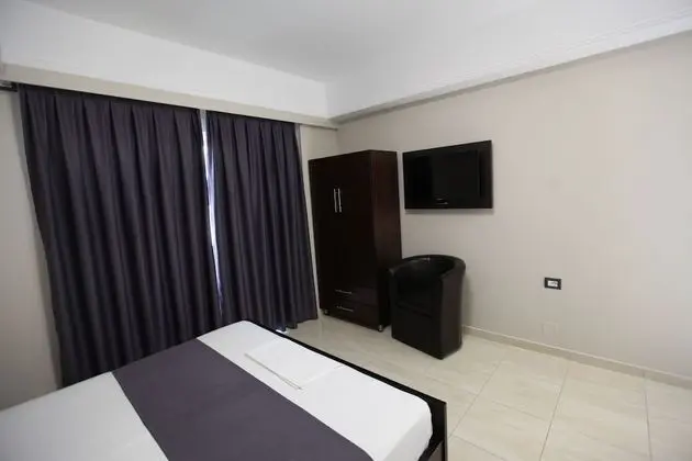 Tek Büyük Yataklı Oda, Balkon