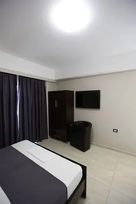 Tek Büyük Yataklı Oda, Balkon