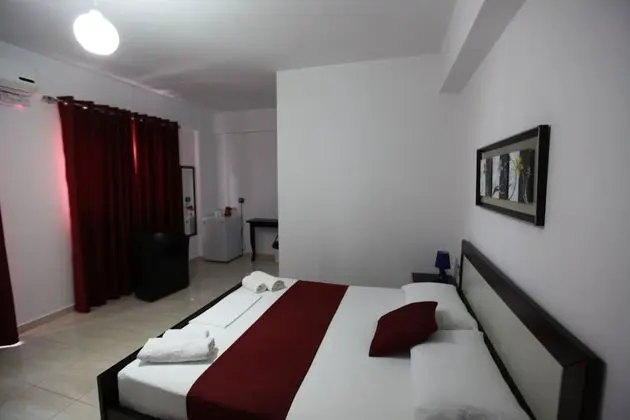 Tek Büyük Yataklı Oda, Balkon